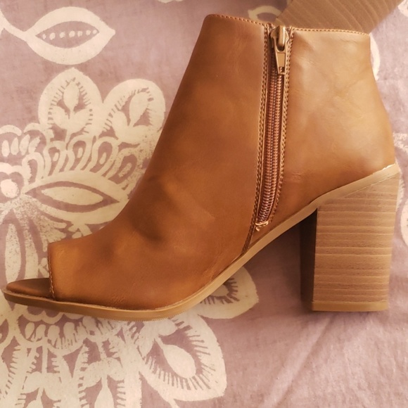 pursh booties